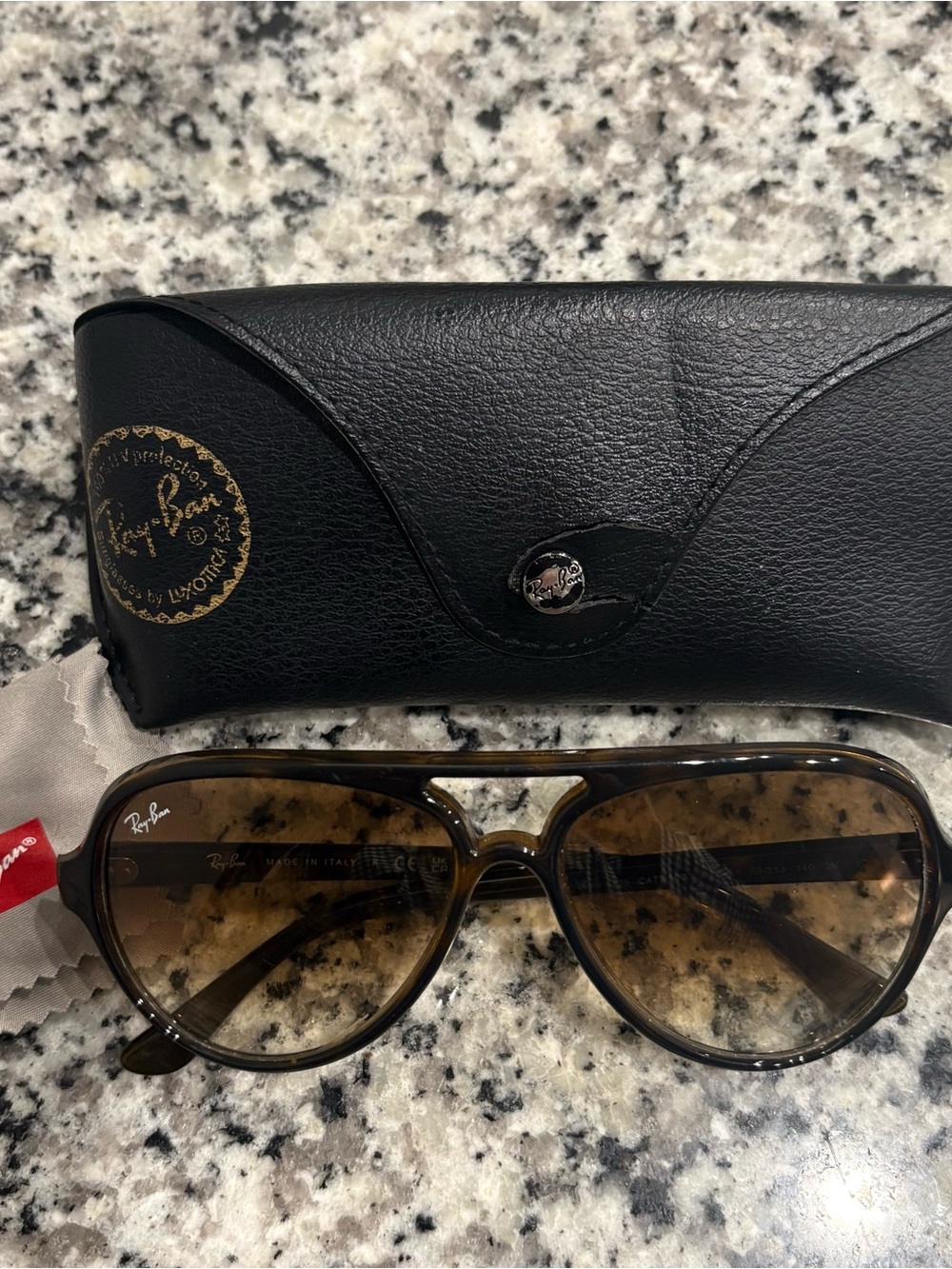 Ray-Ban Women's Cats 5000 Classic Sunglasses
